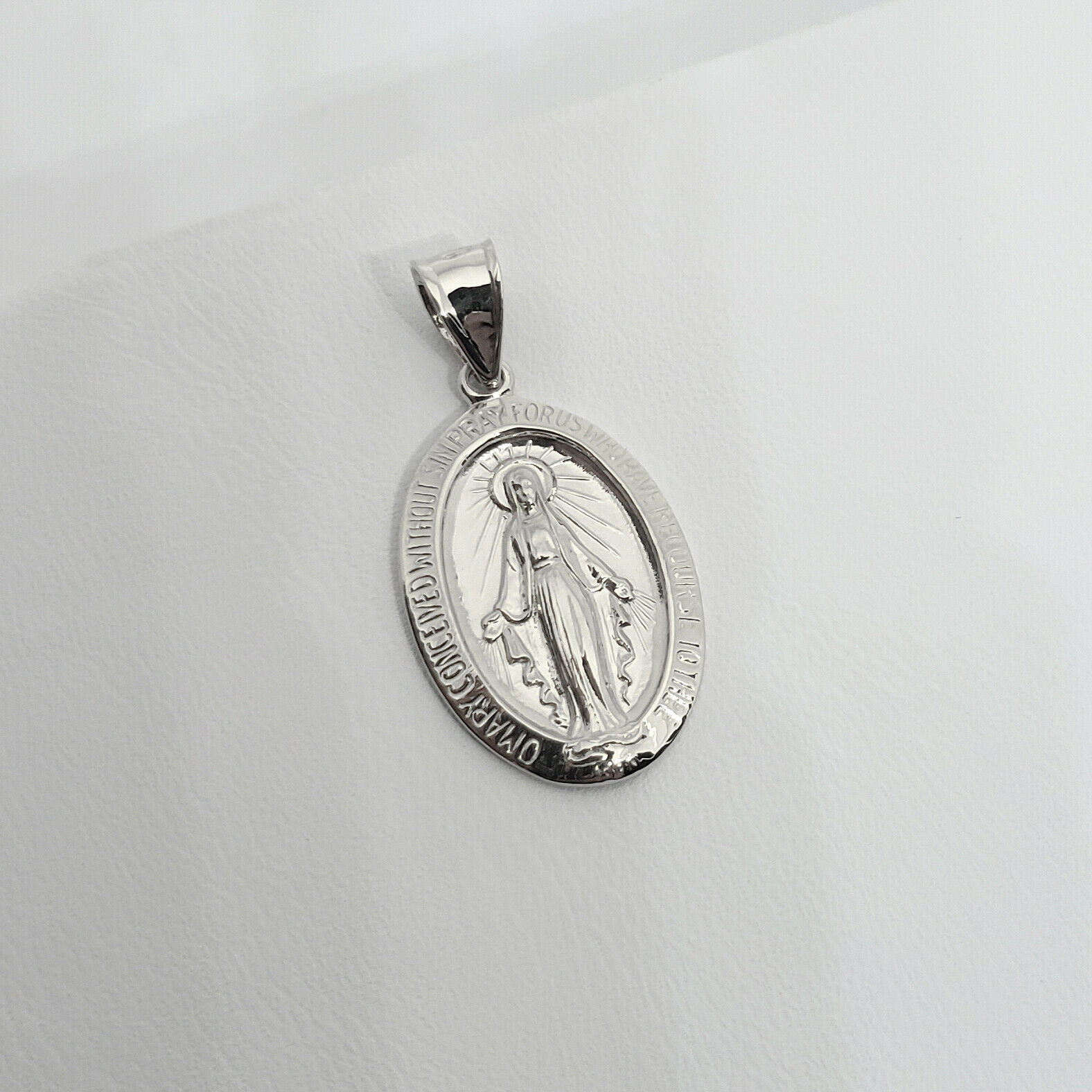 18mm x 24mm Solid 925 Sterling Silver Antiqued-Style Miraculous Medal 