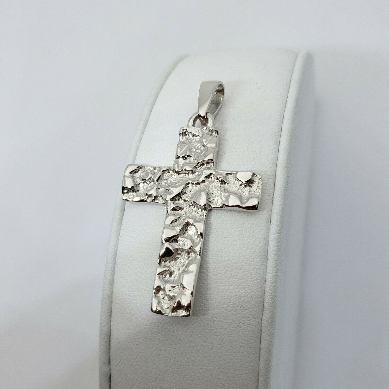Solid 18K White Gold Mens Nugget Cross 