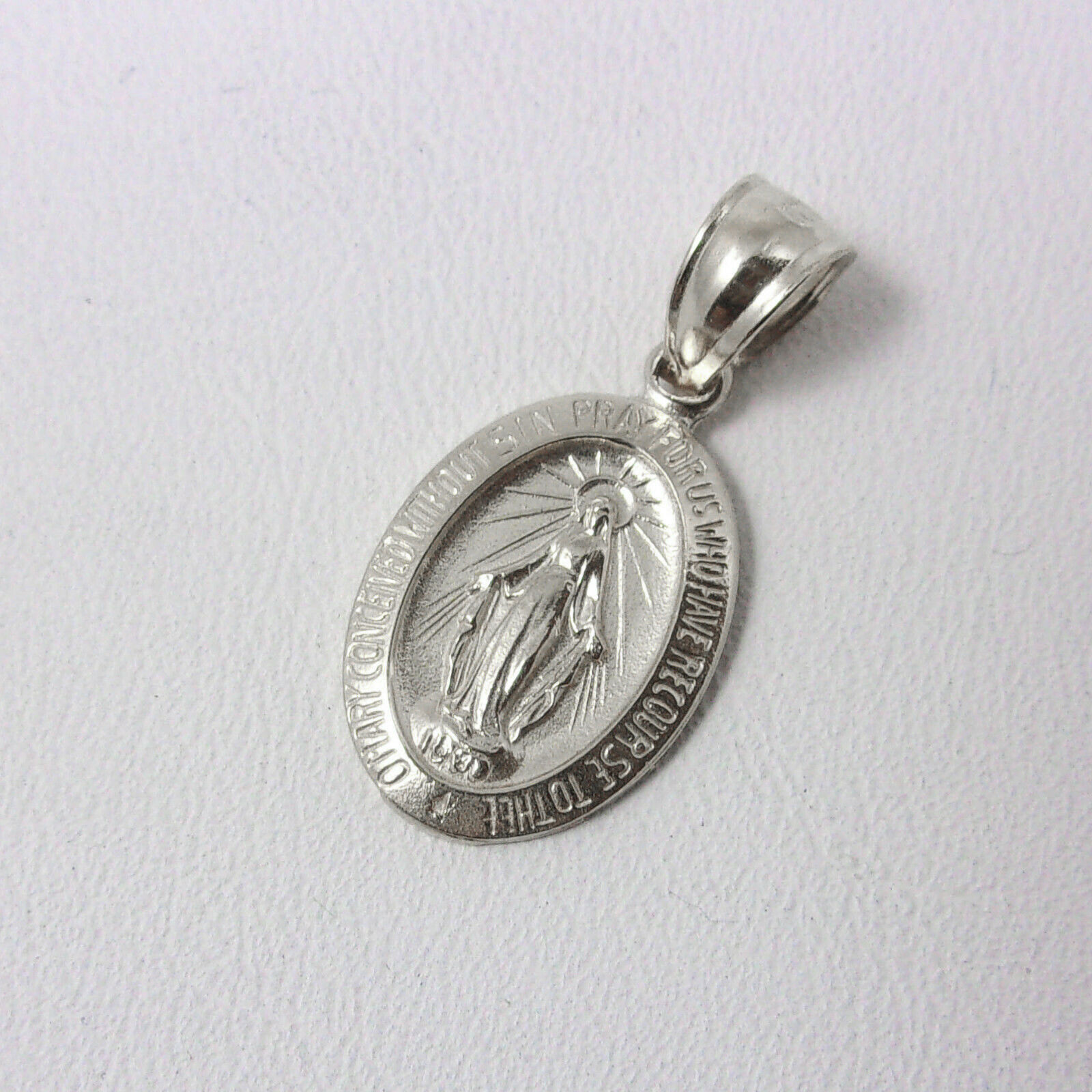 White gold miraculous on sale medal